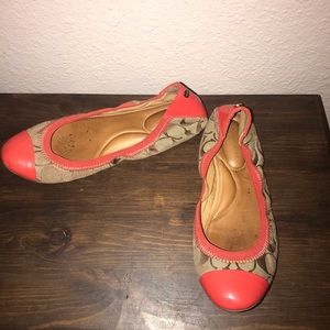 Coach flats
